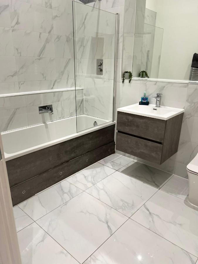 Birmingham Luxury Apartments Екстер'єр фото