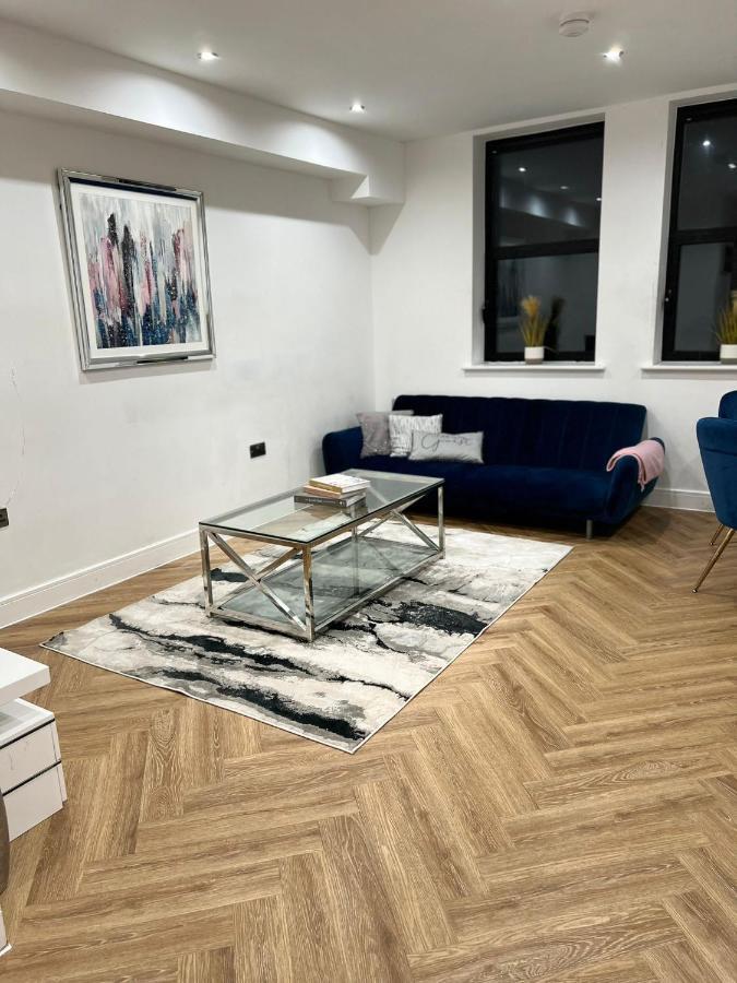 Birmingham Luxury Apartments Екстер'єр фото